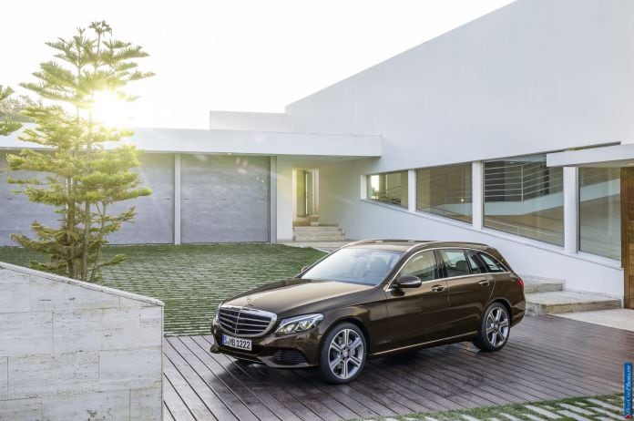 2014 Mercedes-Benz C-class Estate - фотография 25 из 41 2014 Mercedes-Benz C-class Estate - фотография 25 из 41