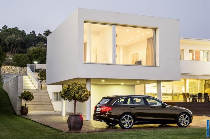 2014 Mercedes-Benz C-class Estate - фотография 28 из 41 2014 Mercedes-Benz C-class Estate - фотография 28 из 41