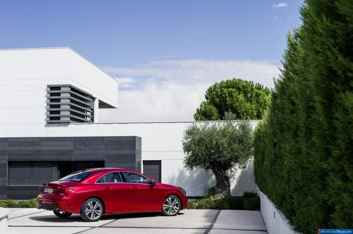 2014 Mercedes-Benz CLA-class - фотография 4 из 39