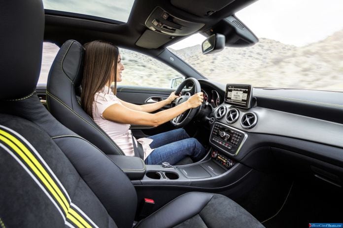 2014 Mercedes-Benz CLA-class - фотография 39 из 39