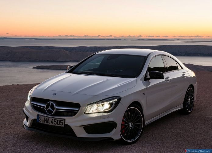 2014 Mercedes-Benz CLA45 AMG - фотография 1 из 76