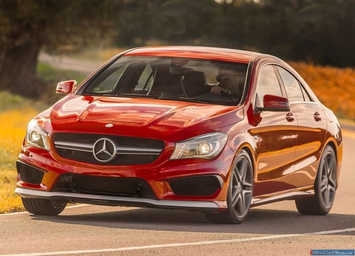 2014 Mercedes-Benz CLA45 AMG - фотография 38 из 76