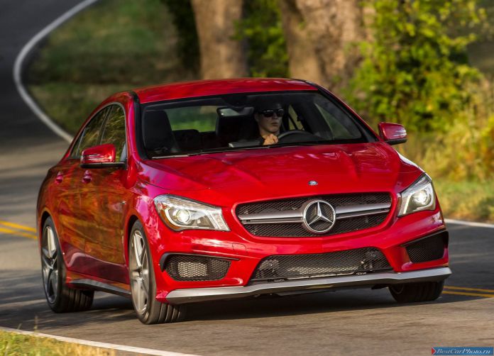 2014 Mercedes-Benz CLA45 AMG - фотография 41 из 76