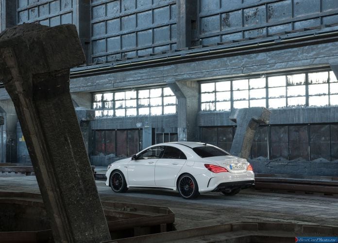 2014 Mercedes-Benz CLA45 AMG - фотография 52 из 76 2014 Mercedes-Benz CLA45 AMG - фотография 52 из 76