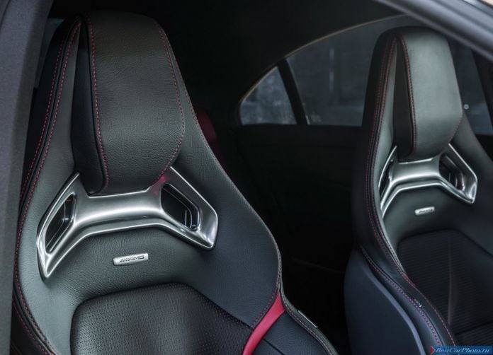 2014 Mercedes-Benz CLA45 AMG - фотография 61 из 76