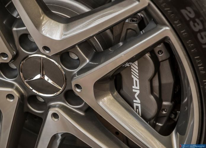 2014 Mercedes-Benz CLA45 AMG - фотография 68 из 76