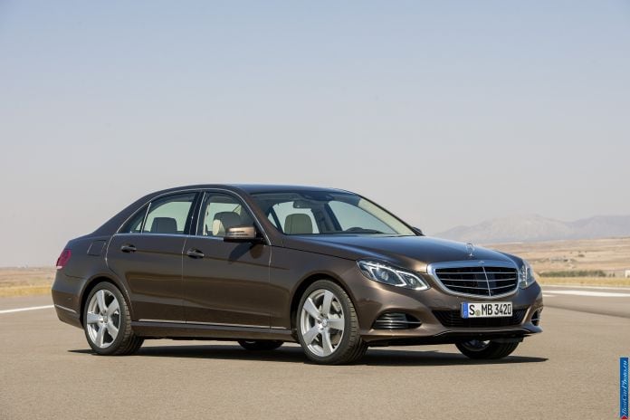 2014 Mercedes-Benz E-class - фотография 2 из 44 2014 Mercedes-Benz E-class - фотография 2 из 44