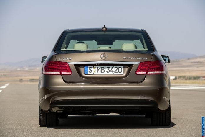 2014 Mercedes-Benz E-class - фотография 7 из 44 2014 Mercedes-Benz E-class - фотография 7 из 44