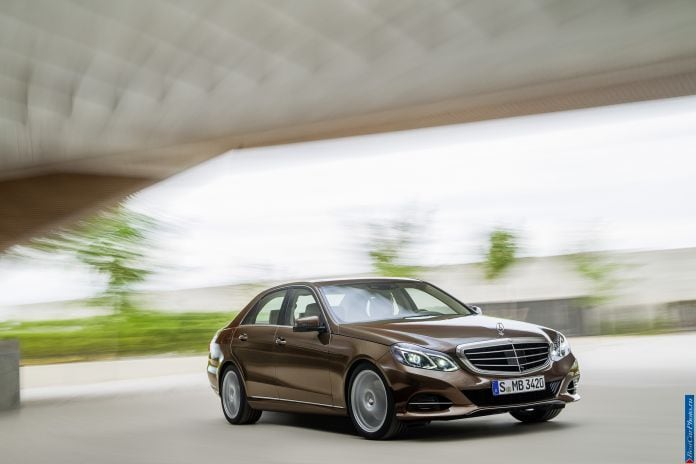 2014 Mercedes-Benz E-class - фотография 8 из 44 2014 Mercedes-Benz E-class - фотография 8 из 44