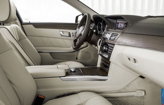 2014 Mercedes-Benz E-class - фотография 37 из 44 2014 Mercedes-Benz E-class - фотография 37 из 44