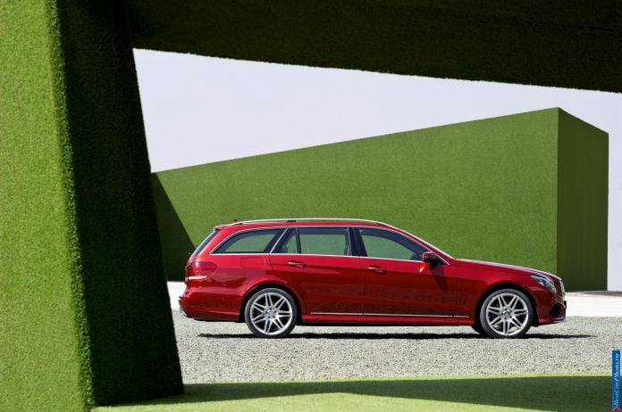 2014 Mercedes-Benz E-class Estate - фотография 17 из 39 2014 Mercedes-Benz E-class Estate - фотография 17 из 39