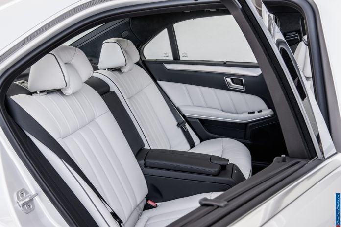 2014 Mercedes-Benz E-class Estate - фотография 29 из 39