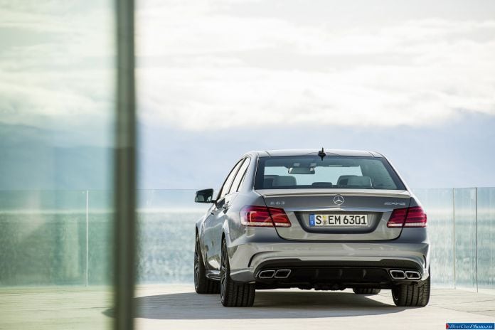 2014 Mercedes-Benz E-class 63 AMG - фотография 8 из 14 2014 Mercedes-Benz E-class 63 AMG - фотография 8 из 14