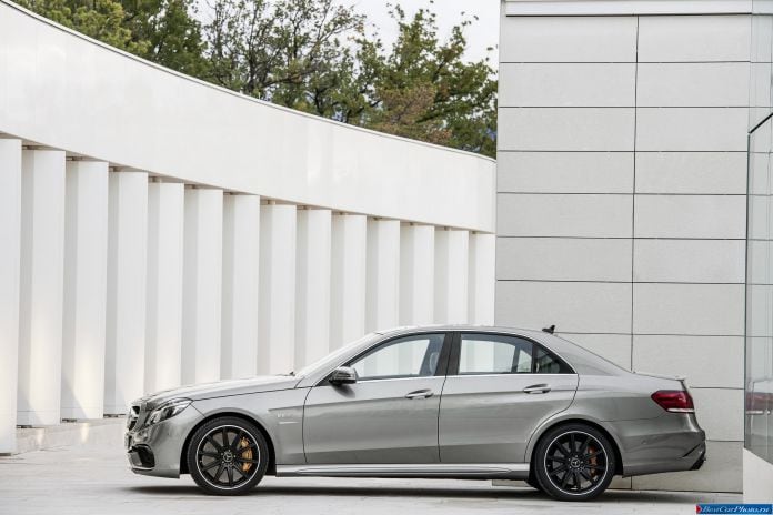 2014 Mercedes-Benz E-class 63 AMG - фотография 12 из 14 2014 Mercedes-Benz E-class 63 AMG - фотография 12 из 14
