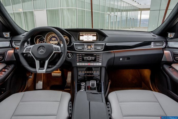 2014 Mercedes-Benz E-class 63 AMG - фотография 14 из 14 2014 Mercedes-Benz E-class 63 AMG - фотография 14 из 14