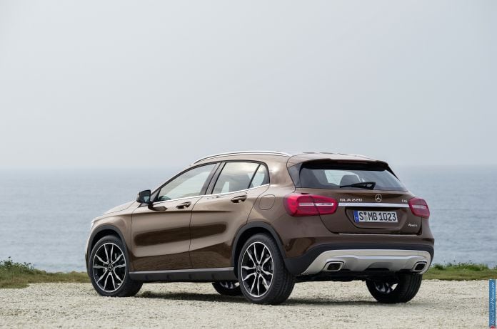 2014 Mercedes-Benz GLA-class - фотография 2 из 55