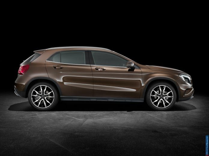 2014 Mercedes-Benz GLA-class - фотография 33 из 55 2014 Mercedes-Benz GLA-class - фотография 33 из 55