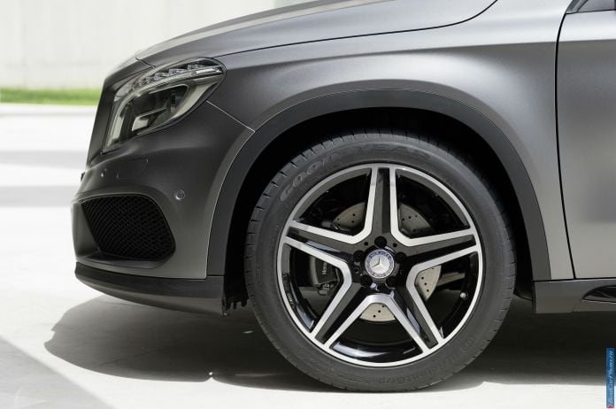 2014 Mercedes-Benz GLA-class - фотография 36 из 55 2014 Mercedes-Benz GLA-class - фотография 36 из 55