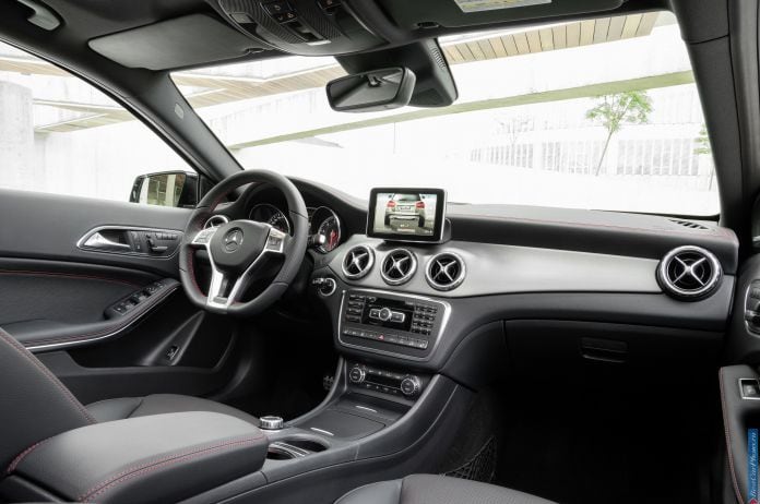 2014 Mercedes-Benz GLA-class - фотография 45 из 55 2014 Mercedes-Benz GLA-class - фотография 45 из 55