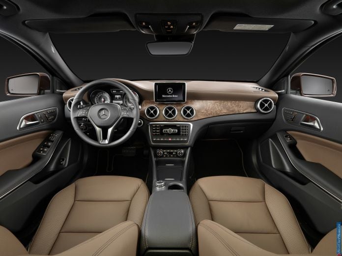 2014 Mercedes-Benz GLA-class - фотография 51 из 55 2014 Mercedes-Benz GLA-class - фотография 51 из 55