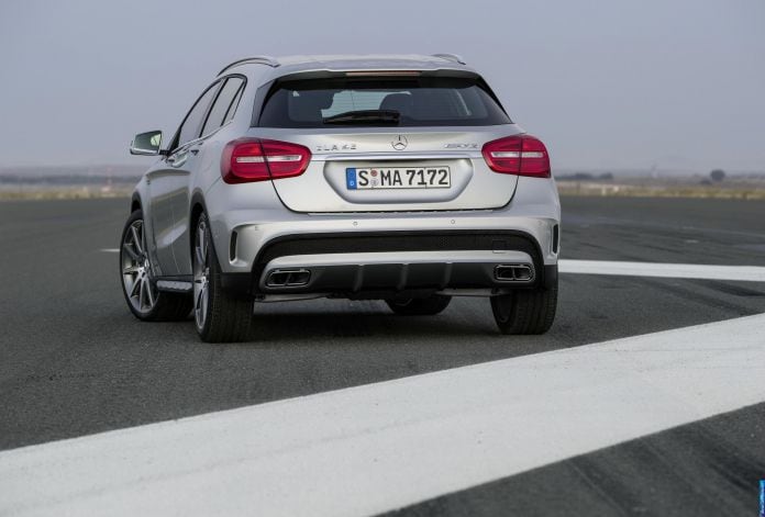 2014 Mercedes-Benz GLA 45 AMG - фотография 4 из 10 2014 Mercedes-Benz GLA 45 AMG - фотография 4 из 10