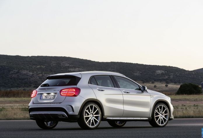 2014 Mercedes-Benz GLA 45 AMG - фотография 8 из 10 2014 Mercedes-Benz GLA 45 AMG - фотография 8 из 10
