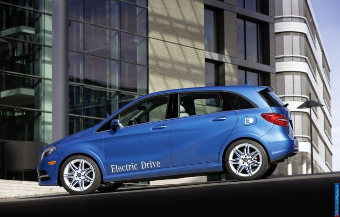 2014 Mercedes-Benz B-class Electric Drive - фотография 3 из 26 2014 Mercedes-Benz B-class Electric Drive - фотография 3 из 26