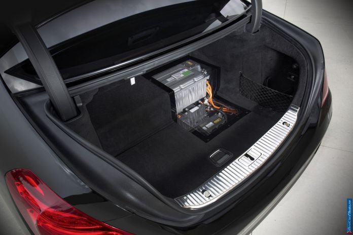 2014 Mercedes-Benz S500 Plug-in Hybrid - фотография 4 из 7