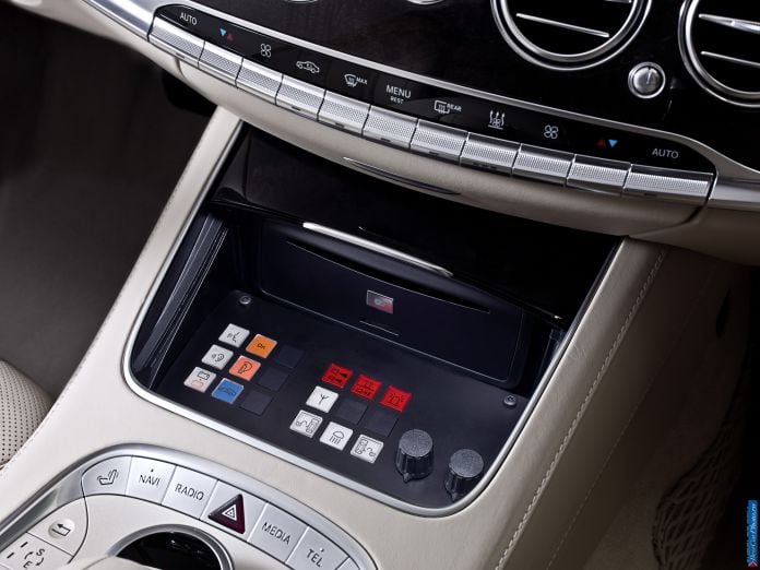 2014 Mercedes-Benz S600 Guard - фотография 17 из 17 2014 Mercedes-Benz S600 Guard - фотография 17 из 17