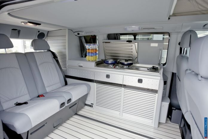 2014 Mercedes-Benz Sprinter - фотография 21 из 32 2014 Mercedes-Benz Sprinter - фотография 21 из 32