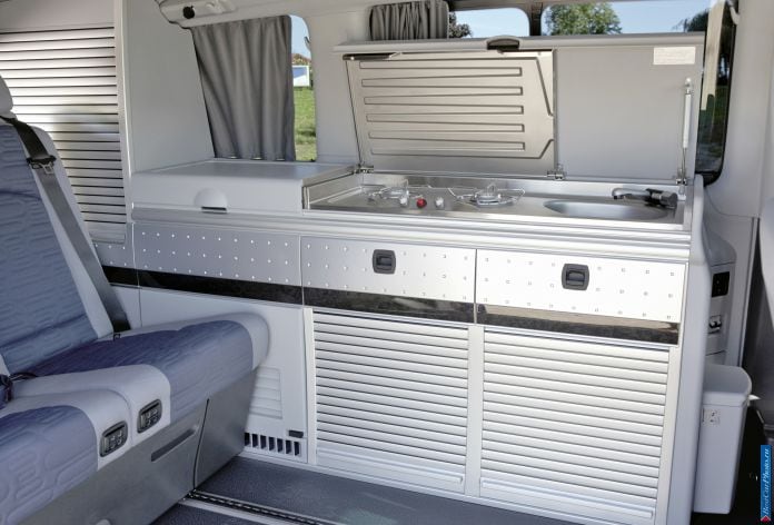 2014 Mercedes-Benz Sprinter - фотография 23 из 32