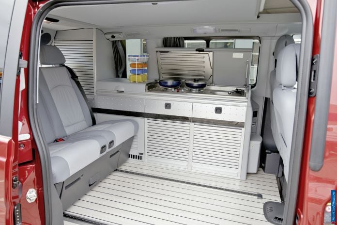 2014 Mercedes-Benz Sprinter - фотография 24 из 32 2014 Mercedes-Benz Sprinter - фотография 24 из 32