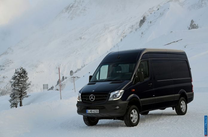 2014 Mercedes-Benz Sprinter 4x4 - фотография 6 из 91