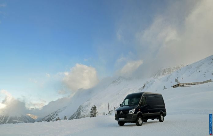 2014 Mercedes-Benz Sprinter 4x4 - фотография 7 из 91
