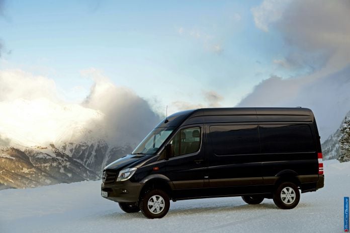 2014 Mercedes-Benz Sprinter 4x4 - фотография 11 из 91 2014 Mercedes-Benz Sprinter 4x4 - фотография 11 из 91