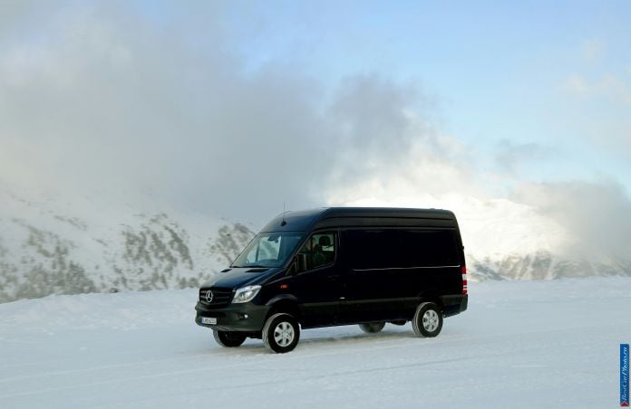 2014 Mercedes-Benz Sprinter 4x4 - фотография 13 из 91 2014 Mercedes-Benz Sprinter 4x4 - фотография 13 из 91