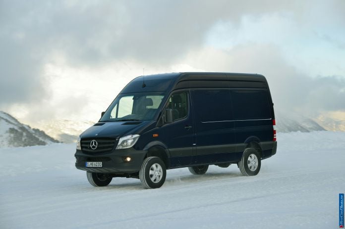 2014 Mercedes-Benz Sprinter 4x4 - фотография 15 из 91 2014 Mercedes-Benz Sprinter 4x4 - фотография 15 из 91