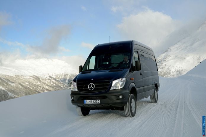 2014 Mercedes-Benz Sprinter 4x4 - фотография 21 из 91