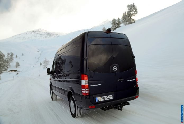2014 Mercedes-Benz Sprinter 4x4 - фотография 29 из 91