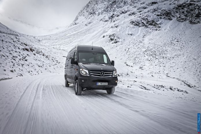2014 Mercedes-Benz Sprinter 4x4 - фотография 43 из 91