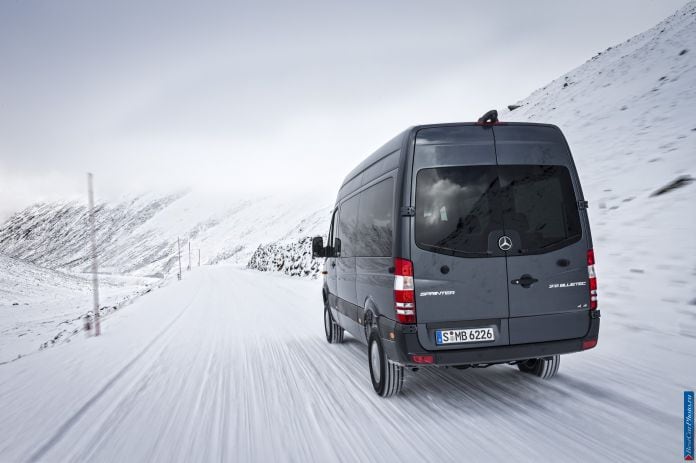 2014 Mercedes-Benz Sprinter 4x4 - фотография 45 из 91