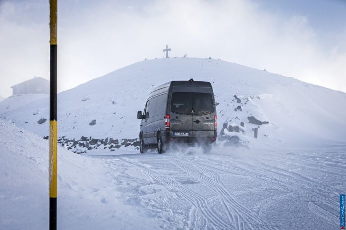 2014 Mercedes-Benz Sprinter 4x4 - фотография 59 из 91