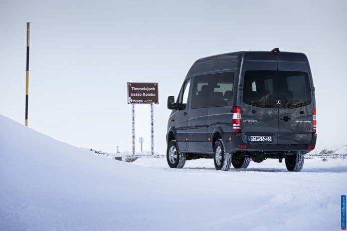 2014 Mercedes-Benz Sprinter 4x4 - фотография 60 из 91