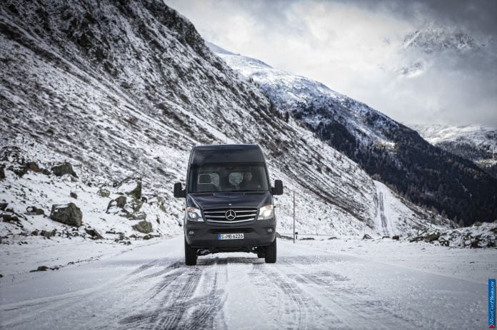 2014 Mercedes-Benz Sprinter 4x4 - фотография 64 из 91 2014 Mercedes-Benz Sprinter 4x4 - фотография 64 из 91