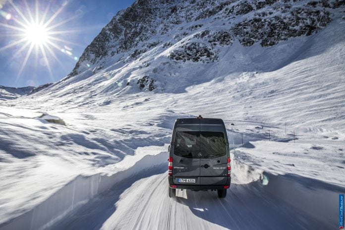 2014 Mercedes-Benz Sprinter 4x4 - фотография 75 из 91