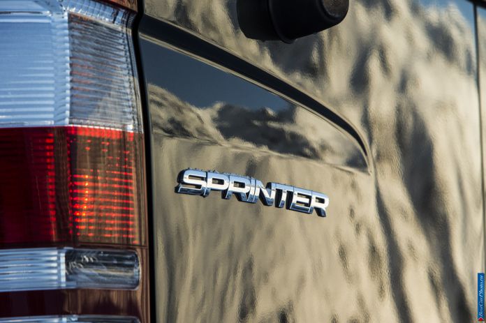 2014 Mercedes-Benz Sprinter 4x4 - фотография 83 из 91