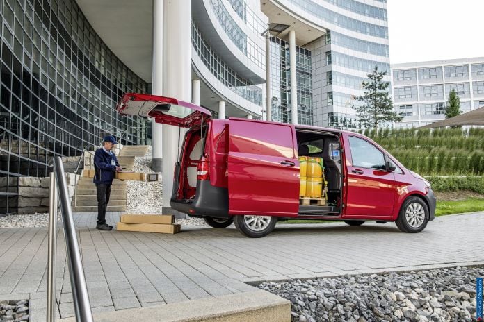 2014 Mercedes-Benz Vito - фотография 23 из 76 2014 Mercedes-Benz Vito - фотография 23 из 76