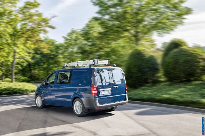 2014 Mercedes-Benz Vito - фотография 28 из 76 2014 Mercedes-Benz Vito - фотография 28 из 76