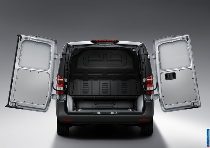 2014 Mercedes-Benz Vito - фотография 41 из 76