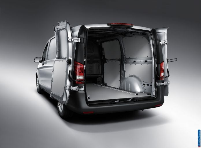 2014 Mercedes-Benz Vito - фотография 42 из 76 2014 Mercedes-Benz Vito - фотография 42 из 76